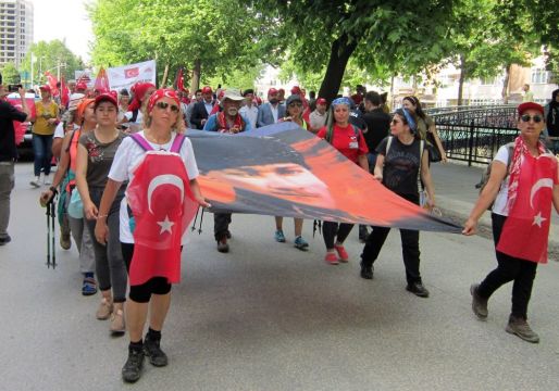 İSTİKLAL YOLU YÜRÜYÜŞÜ